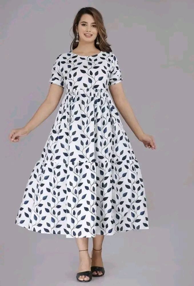 TRENDY WOMEN'S FROCK DESIGN