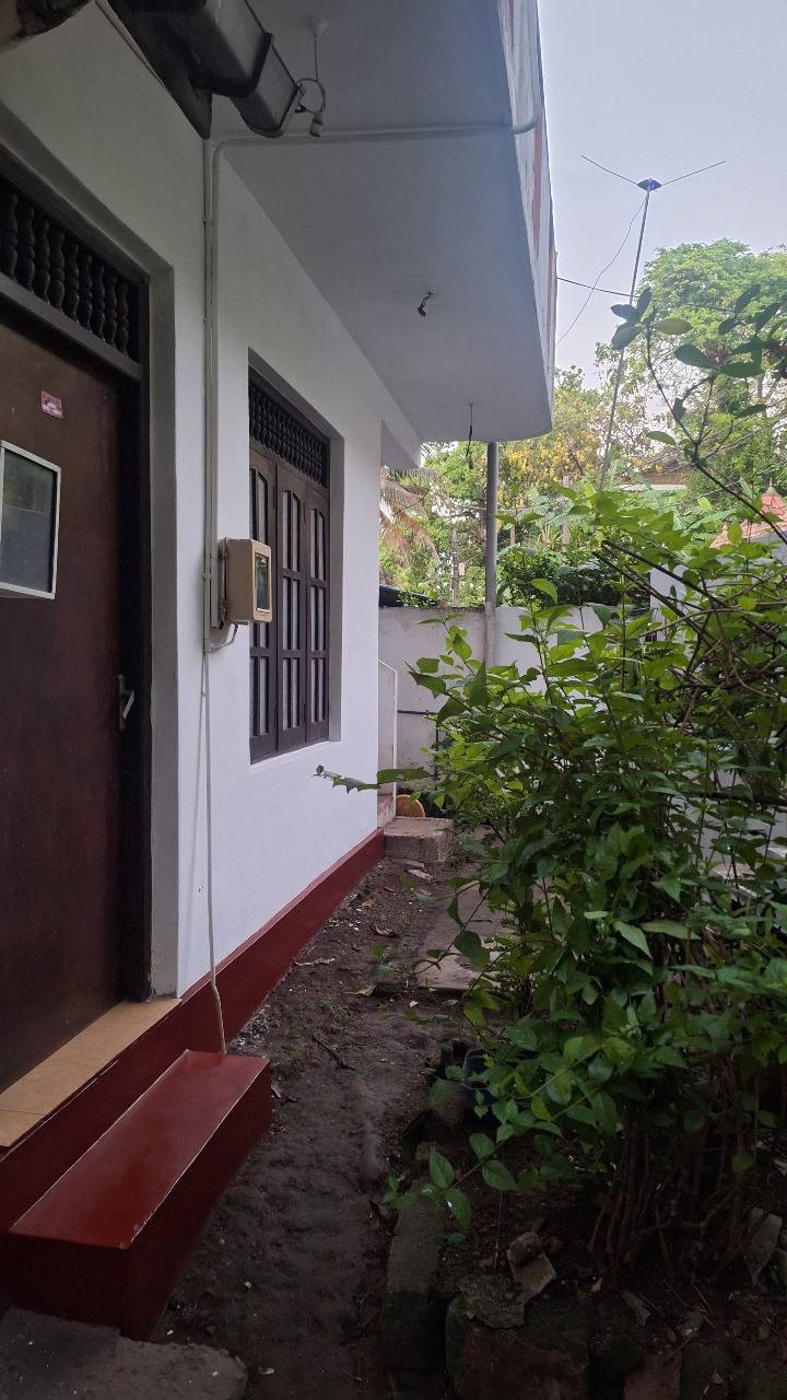 2-UNIT HOUSE FOR SALE IN DEHIWALA