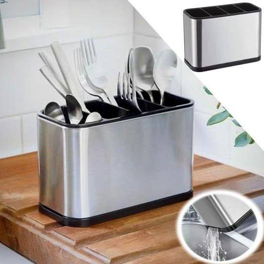 KNIFE AND SPOON HOLDER.