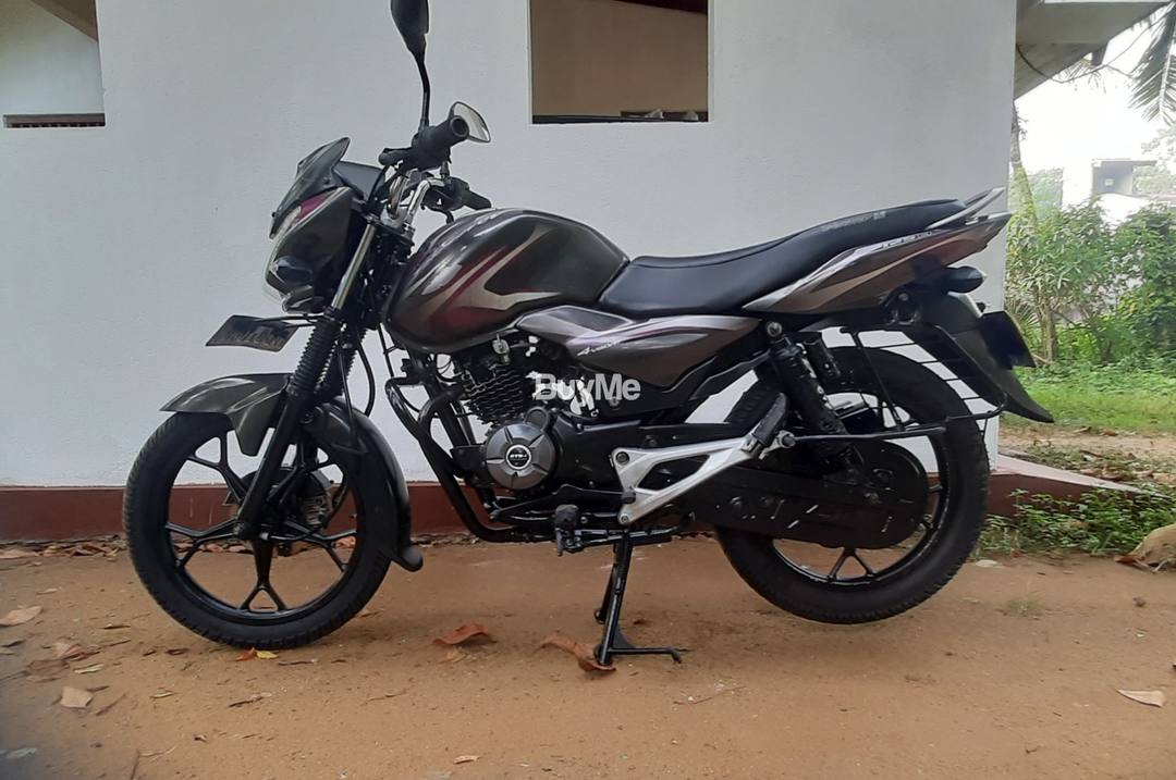 BAJAJ DISCOVER - 2015