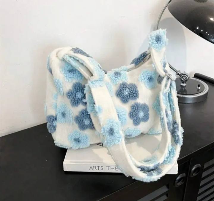 BLUE FLOWER DESIGN MINI HANDBAG