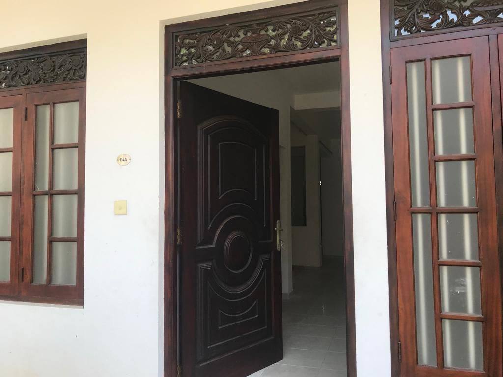 TWO STORY HOUSE FOR SALE IN COLOMBO 5