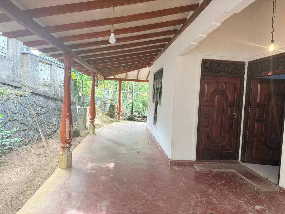 10-PERCH LAND WITH FULLY COMPLETED HOUSE FOR SALE IN GALLE