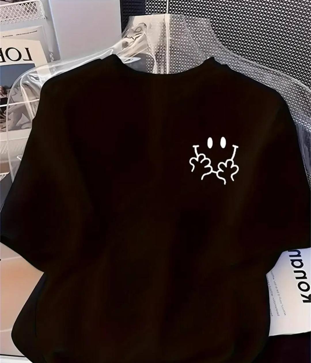 BLACK LADIES T SHIRT