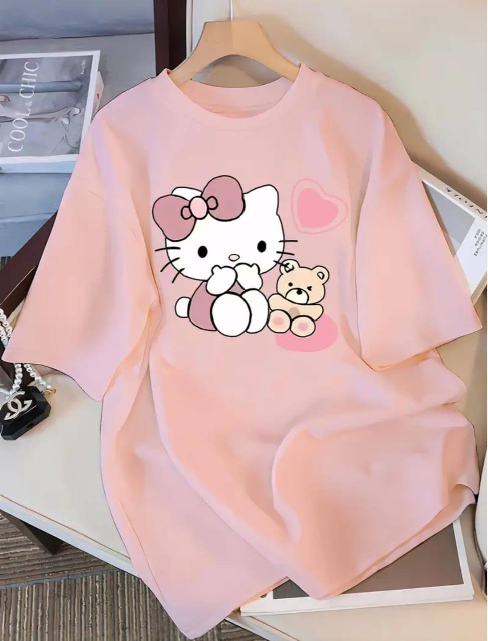 CASUAL 'HELLO KITTY' PRINTED TEE - PINK
