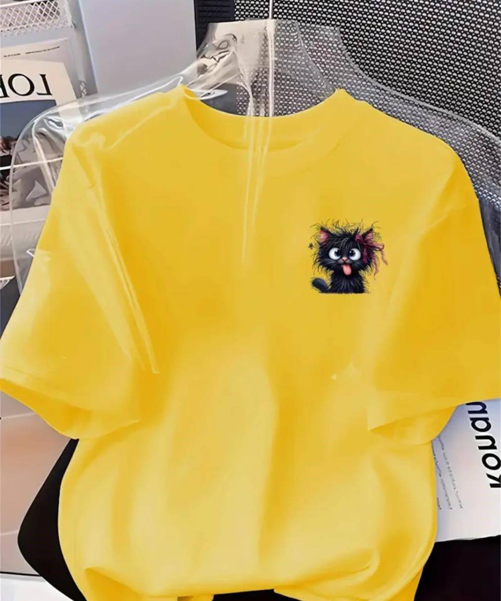 CASUAL RED TEE WITH 'KITTY' PRINT - YELLOW