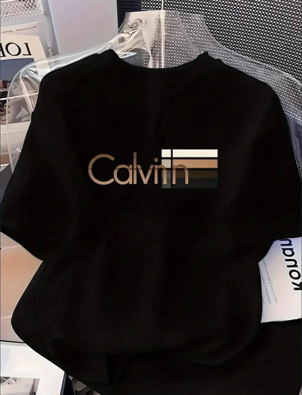 CASUAL TEE WITH 'CALVIN' PRINT - BLACK
