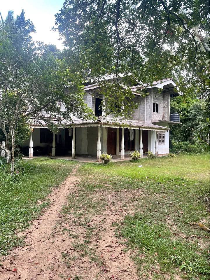 HOUSE FOR SALE IN KIRINDIWELA