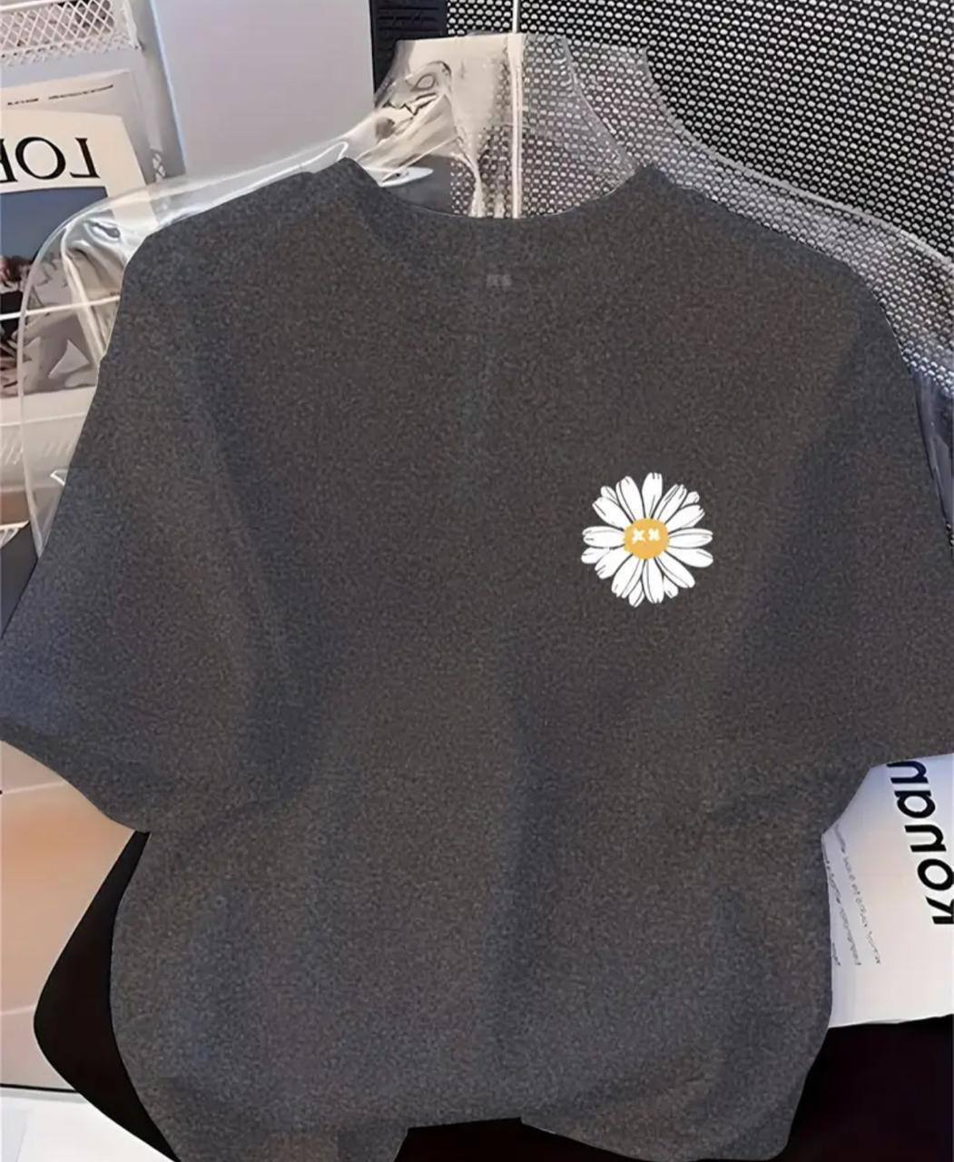 GREY TEE WITH FLORAL DESIGN