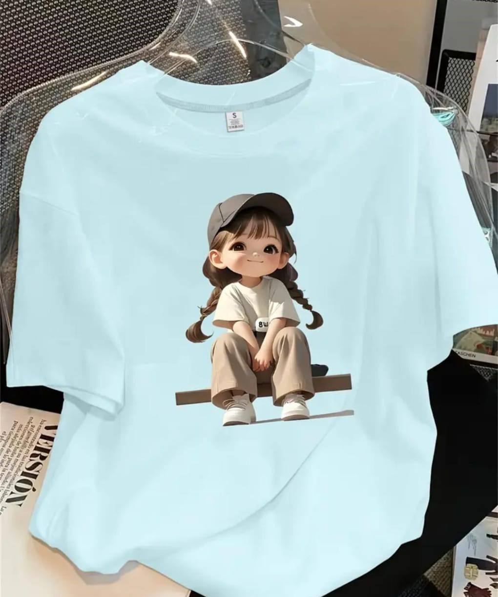 LIGHT BLUE TEE WITH LITTLE GIRL PRINT