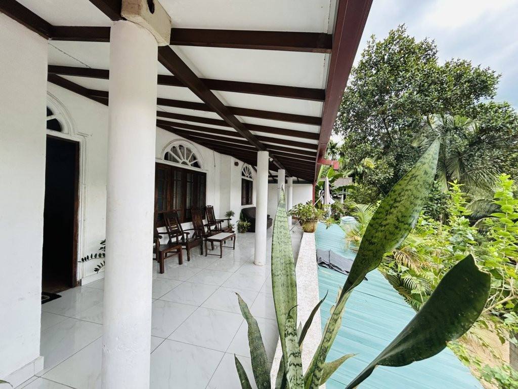 HOUSE FOR SALE IN PATHULPANA RATNAPURA