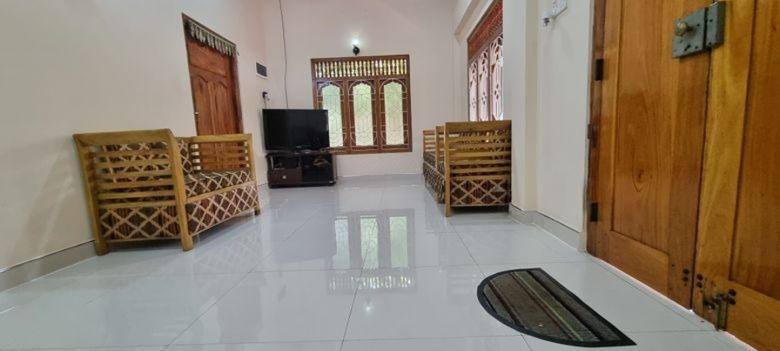 LUXURY BUNGALOW ROOMS FOR SHORT TERM RENT IN JAFFNA