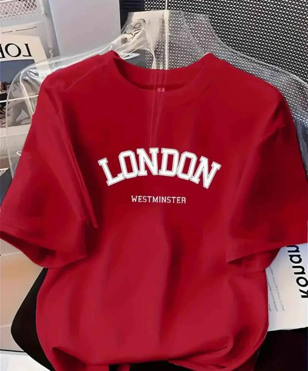 RED TEE WITH 'LONDON WESTMINSTER' PRINT