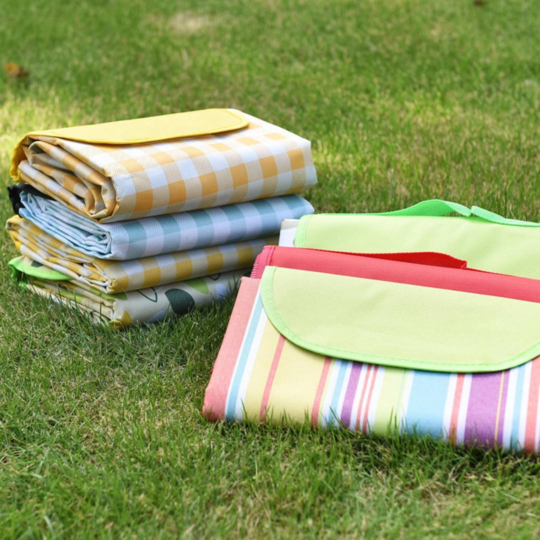 PORTABLE PICNIC MAT
