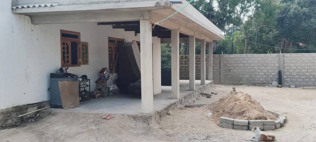 HOUSE FOR SALE IN CHAVAKACHCHERI