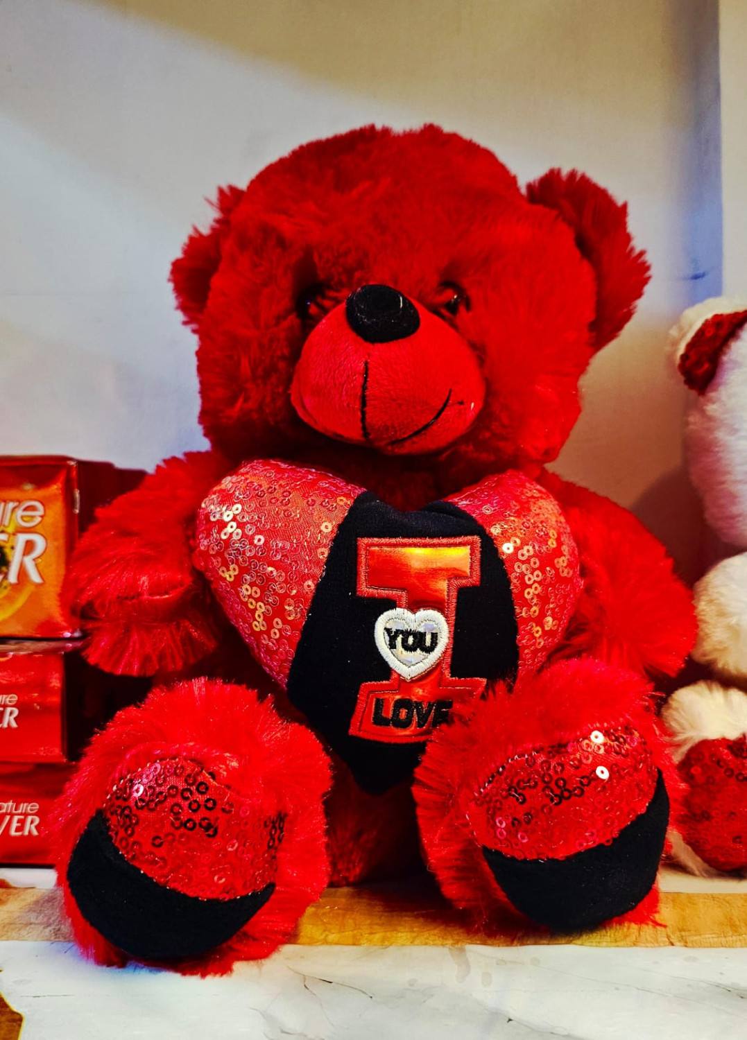 LOVE TEDDY AVAILABLE