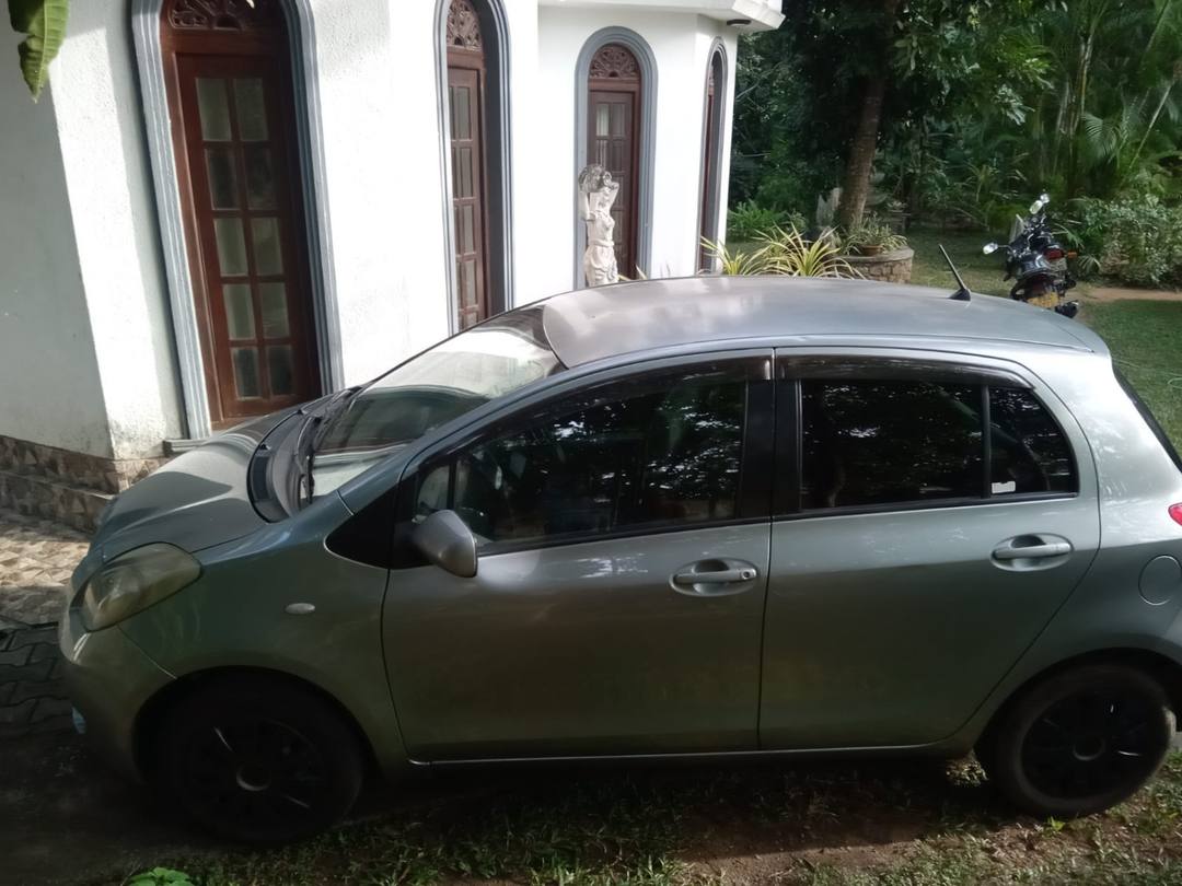 TOYOTA VITZ FOR SALE IN DAMBOKKA, KURUNEGALA
