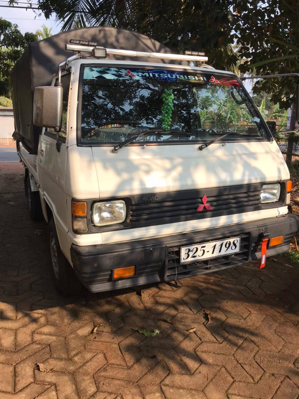 MITSUBISHI L300 FOR SALE