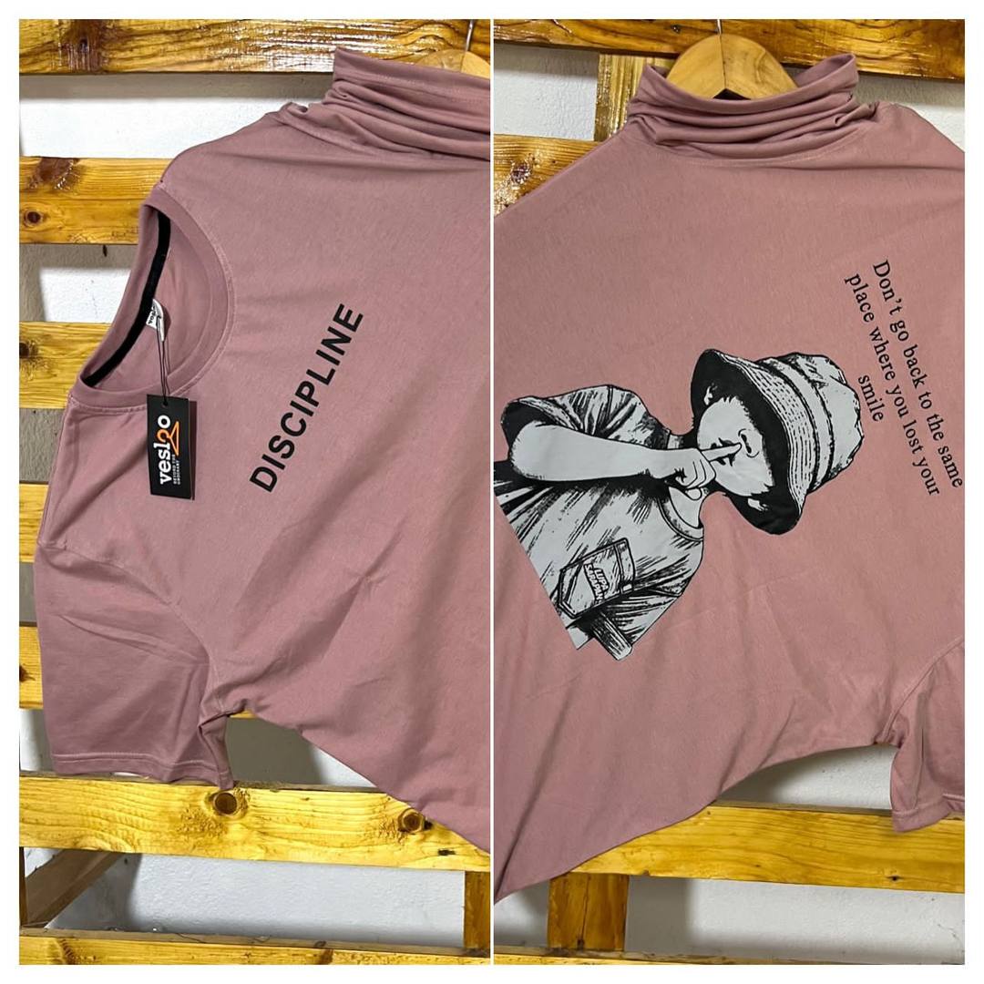 TRENDY HIGH NECK T-SHIRT