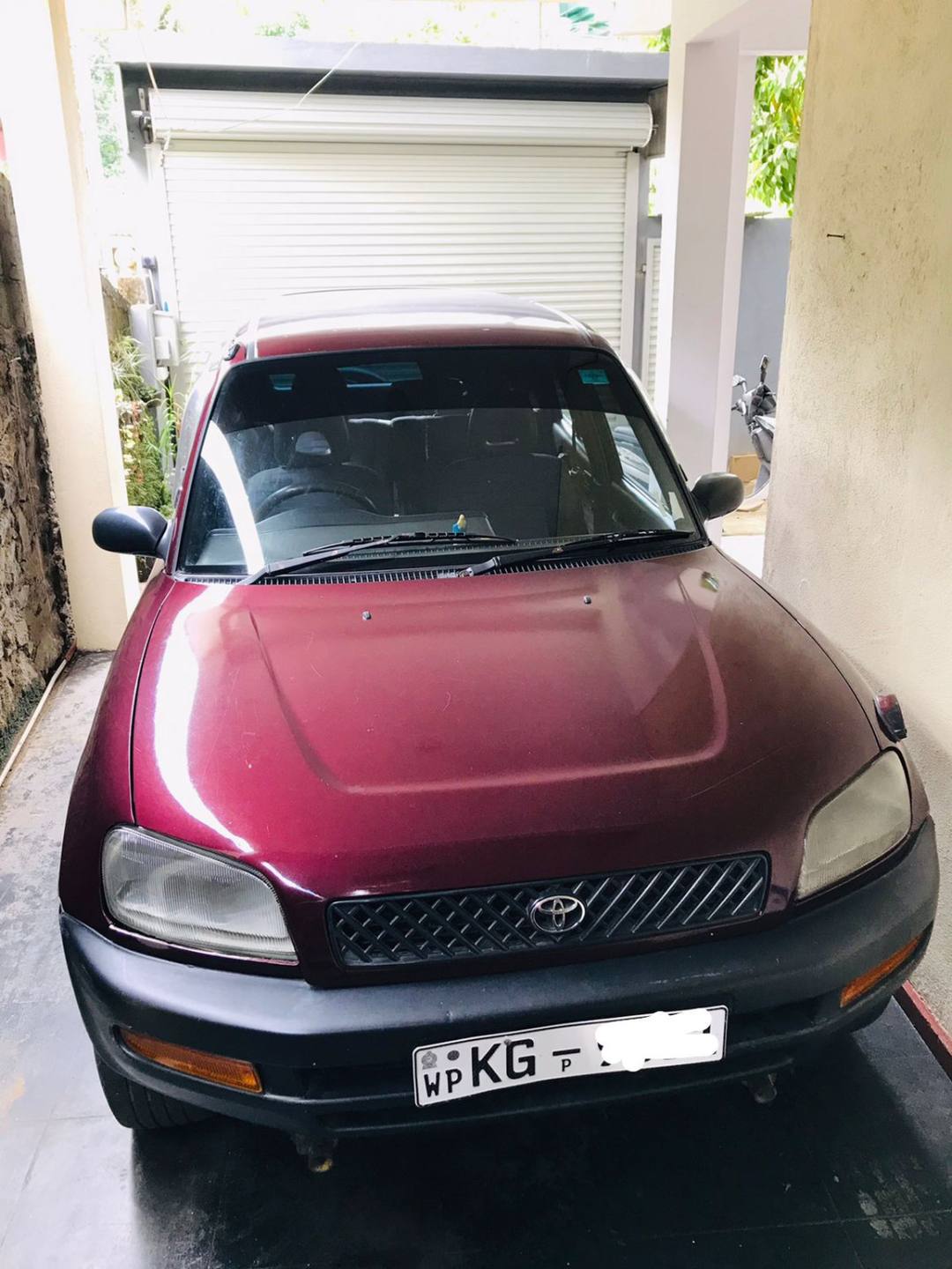 TOYOTA RAV4 1998