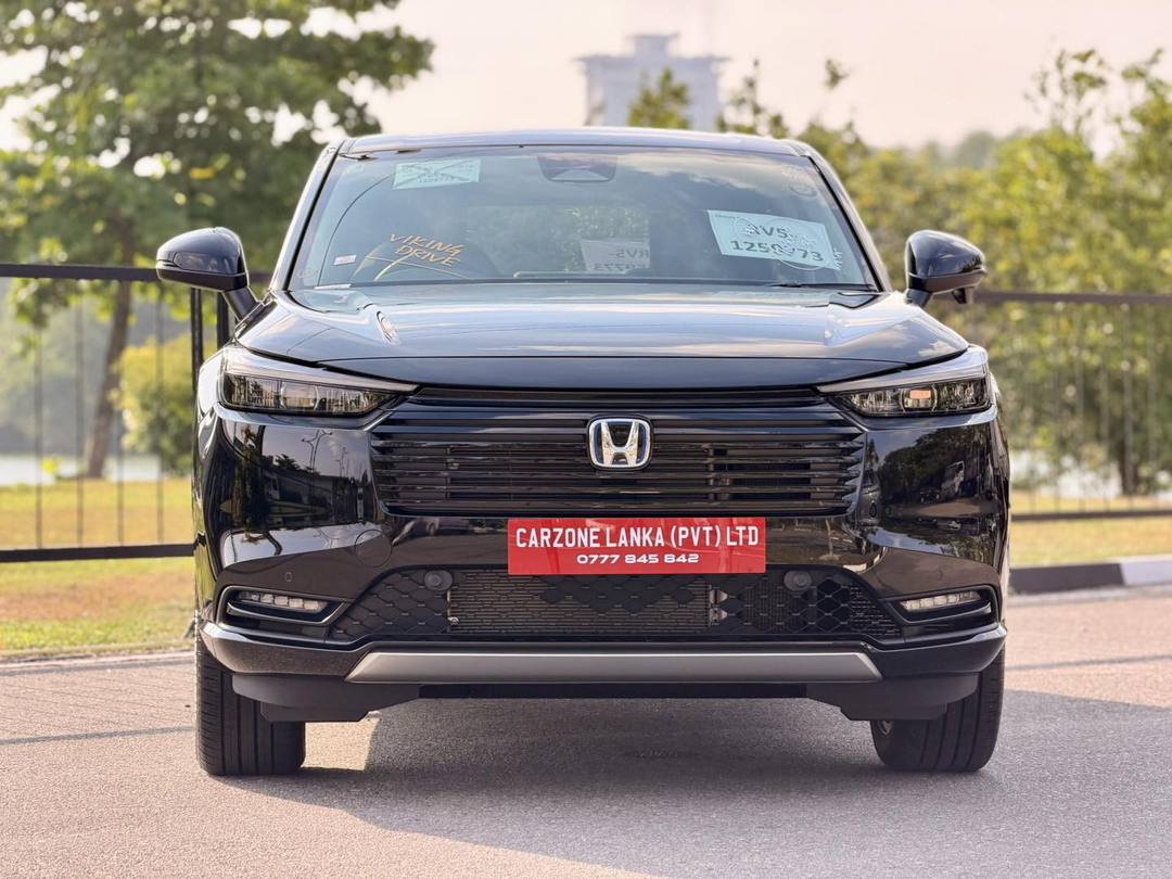 HONDA VEZEL Z 2025 FOR SALE