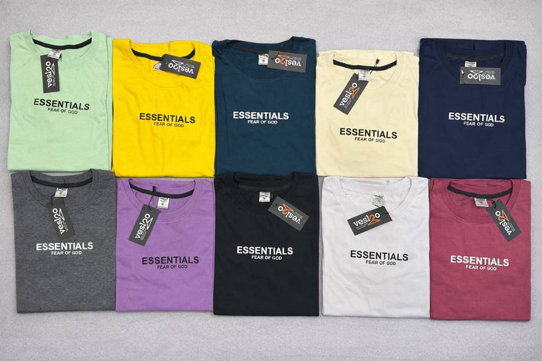ESSENTIALS PRINTED T-SHIRTS