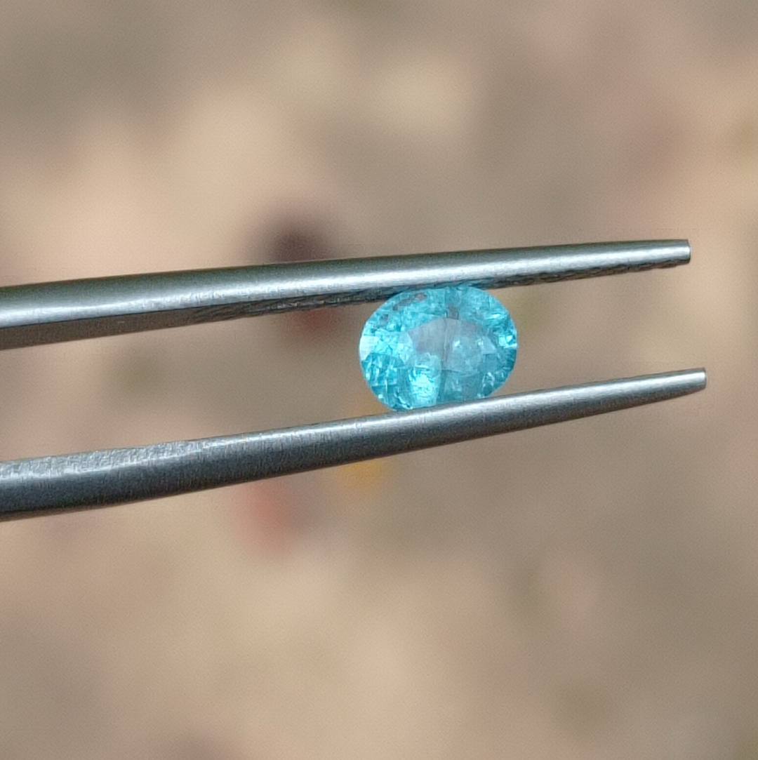 NEON BLUE APATITE – "A LOVE STONE" A RARE STONE NOT FOUND IN SRI LANKA
