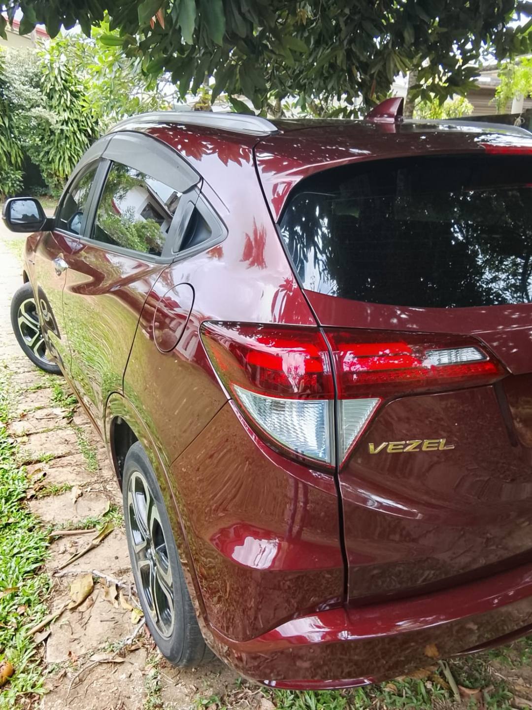 HONDA VEZEL 2015