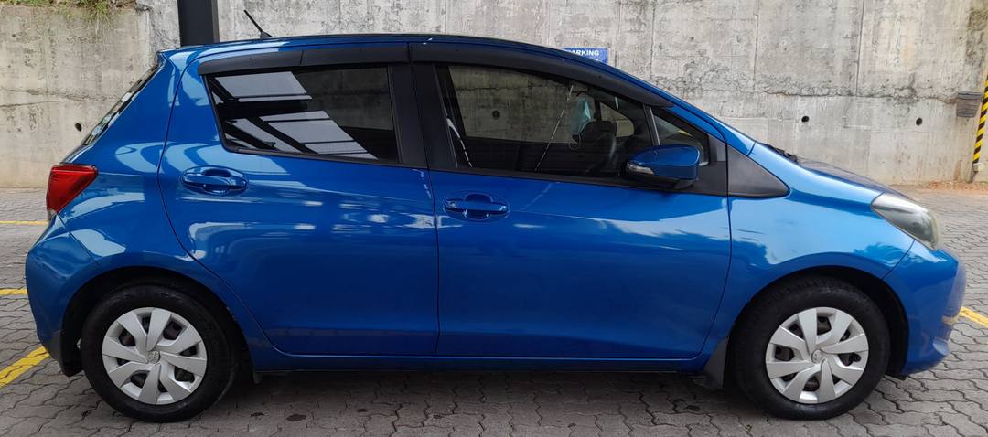Toyota Vitz 2016