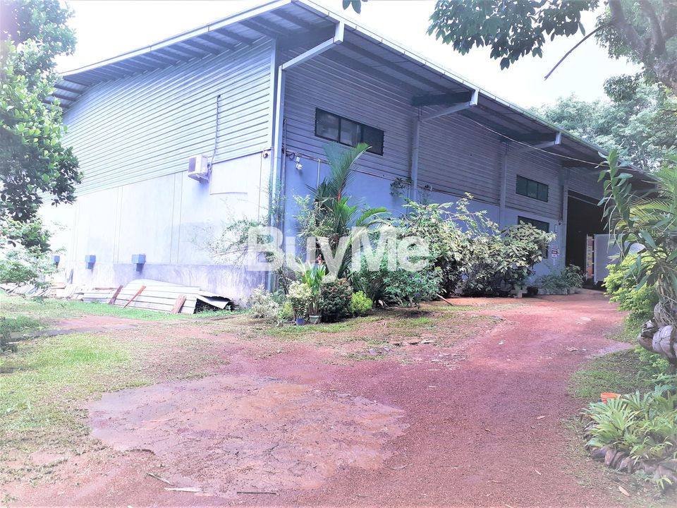 FACTORY WAREHOUSE PREMISES FOR SALE IN BANDARAGAMA | REF. NO. 585