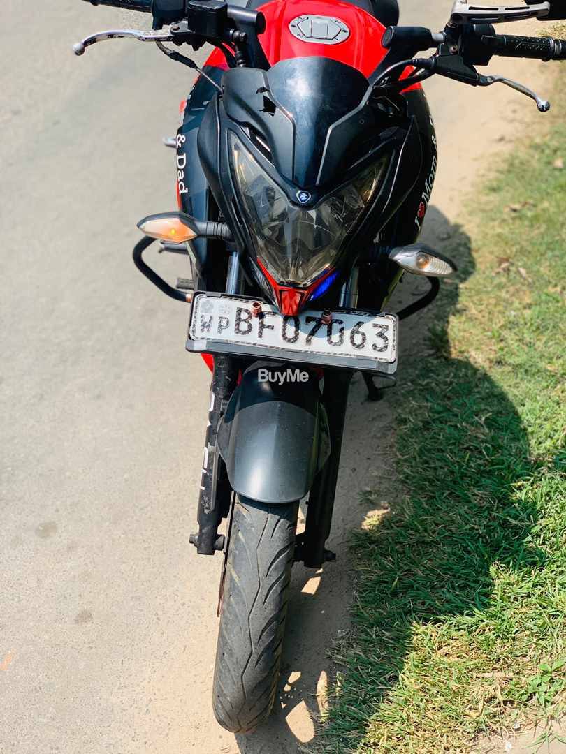 BAJAJ PULSAR NS160 - 2017