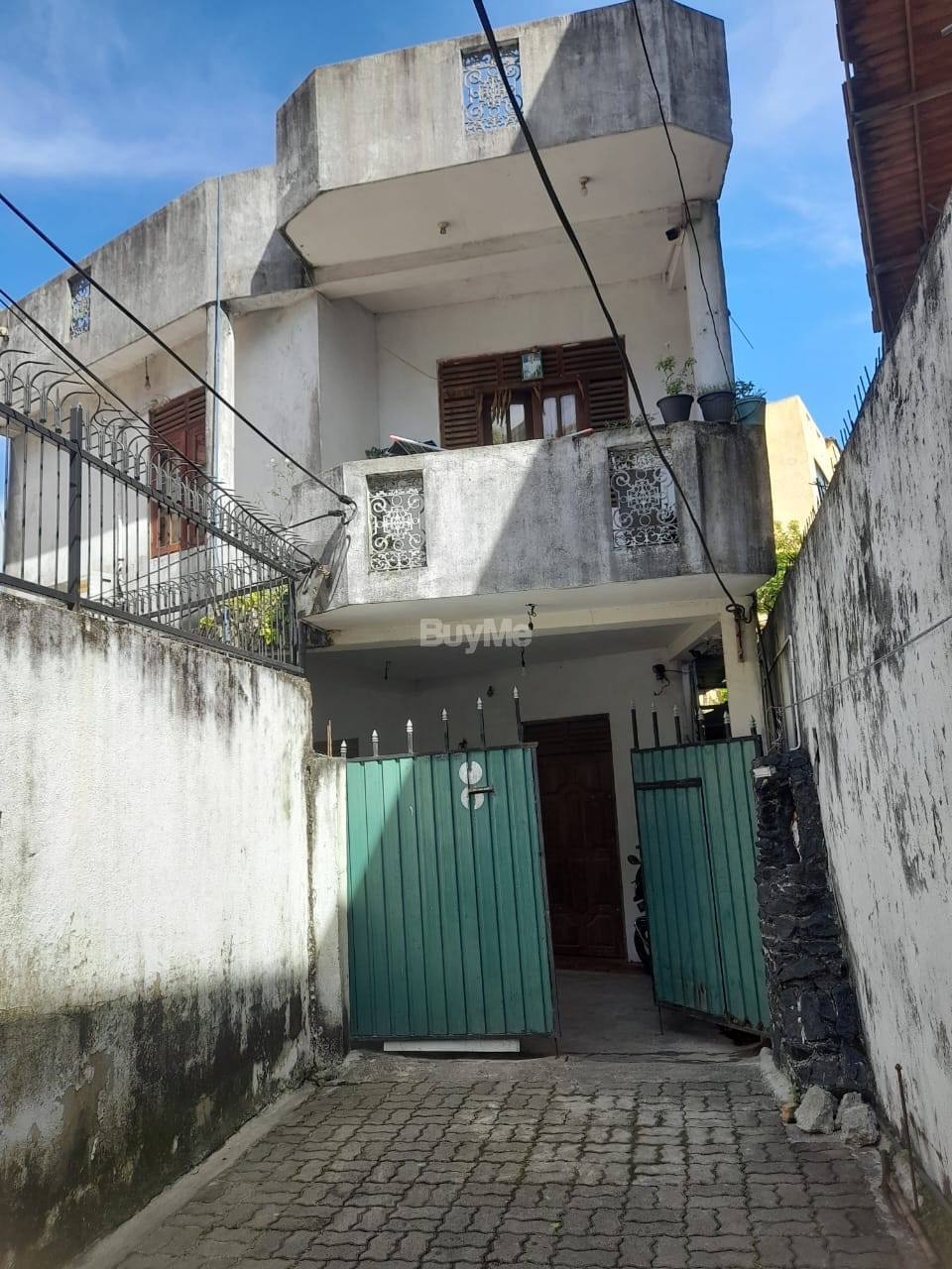 TWO STOREY 3 UNITS HOUSE FOR SALE IN WATTALA