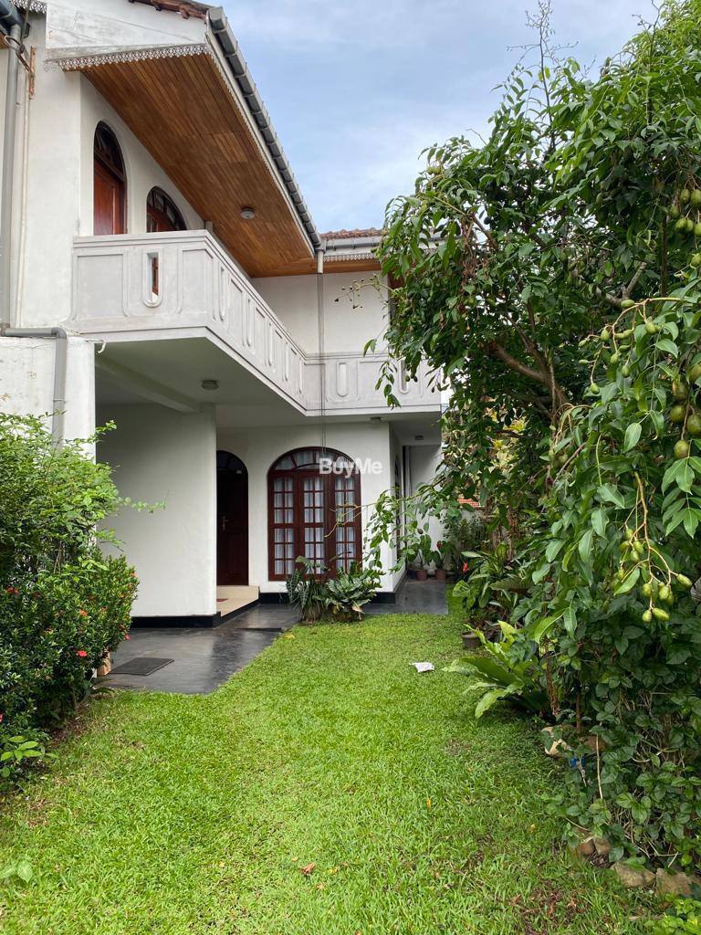 TWO STOREY HOUSE FOR RENT IN COLOMBO 6 - ISWARI ROAD