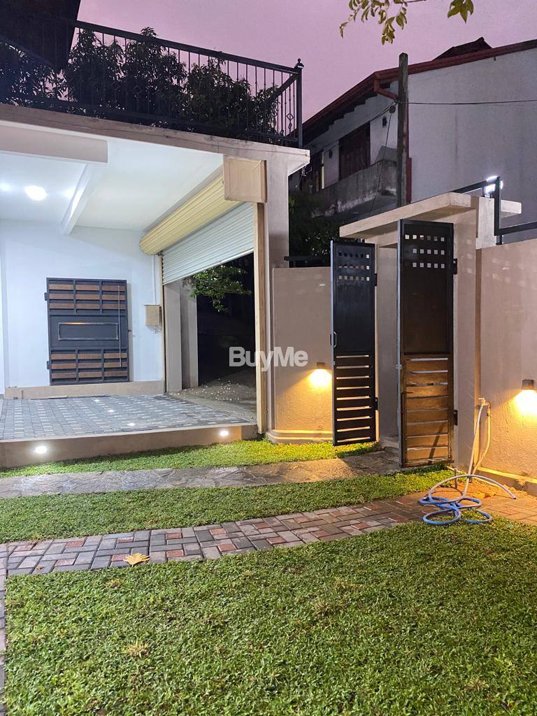 TWO STOREY BRAND LUXURY NEW HOUSE FOR SALE IN THE MALABE.
