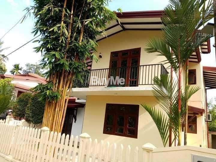 Luxury house for sale at Homagama