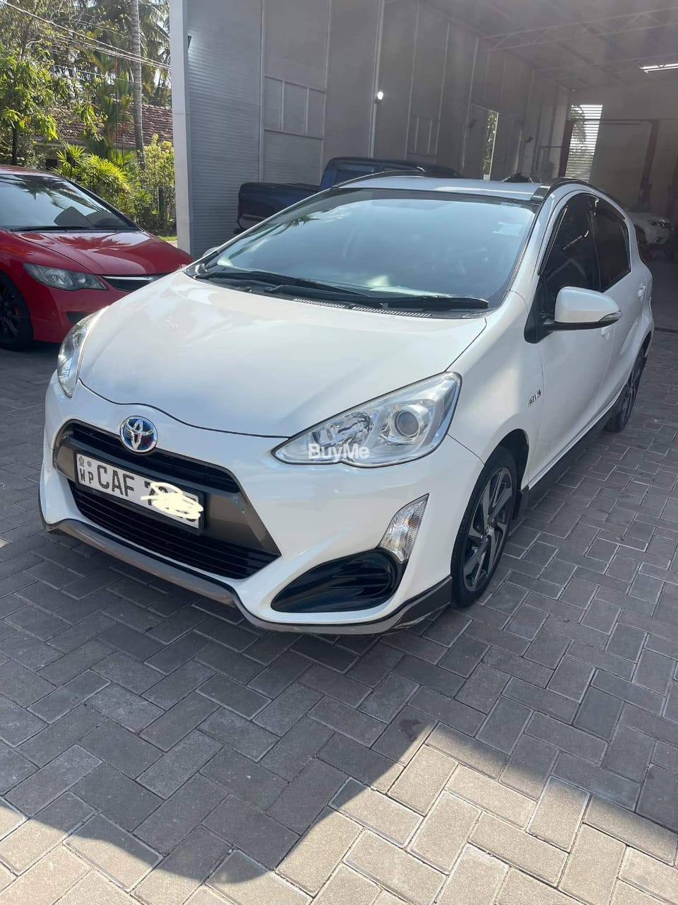 TOYOTA AQUA XURBAN 2015