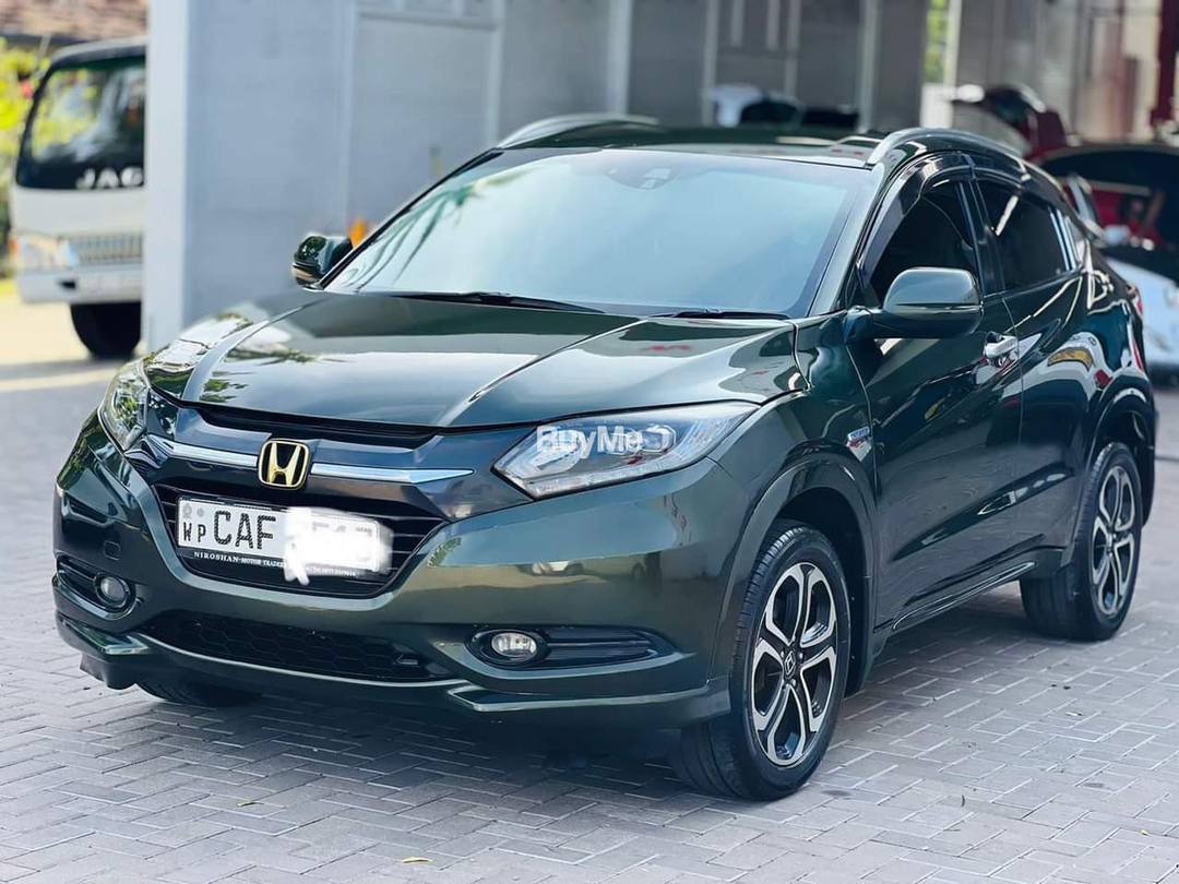 HONDA VEZAL Z GRADE - 2015