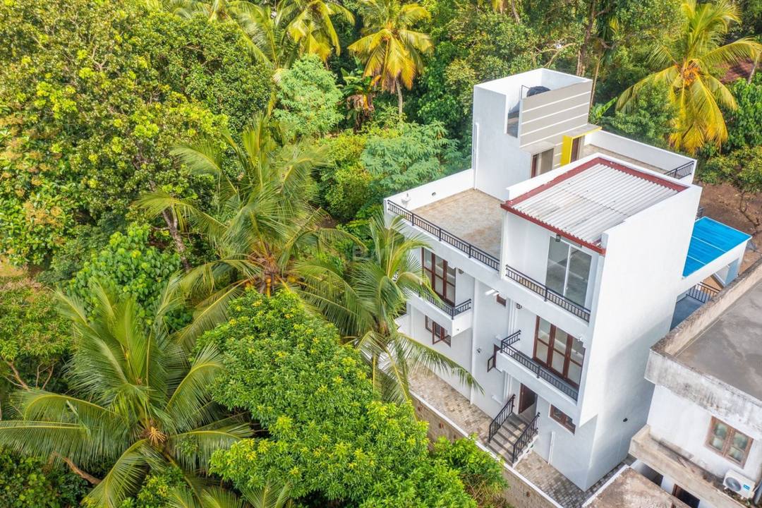 LUXUARY HOUSE FOR SALE IN KOLLUPITIYA KADUWELA