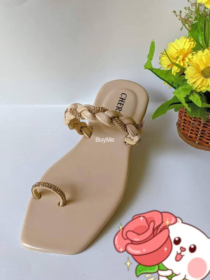 BADGE COLOUR LADIES SLIPPERS