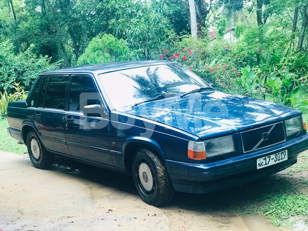 VOLVO 740 1990