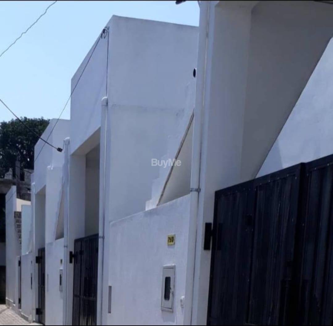 HOUSE FOR LEASE IN WALLAMPITIYA