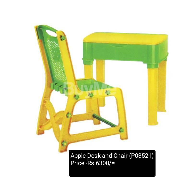 APPLE DESK AND CHAIR