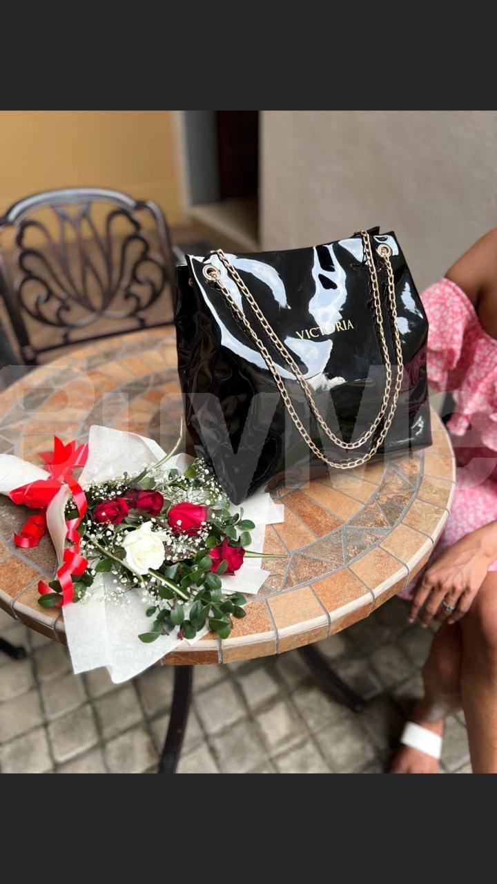 VICTORIA SHINE BAG - BLACK