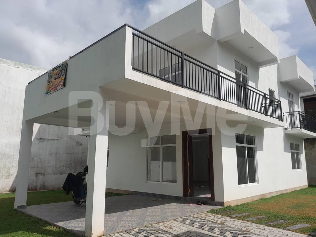 A BRAND NEW 2 STOREY MODERN ARCHITECT DESIGNED HOUSE FOR SALE IN ATHURUGIRIYA